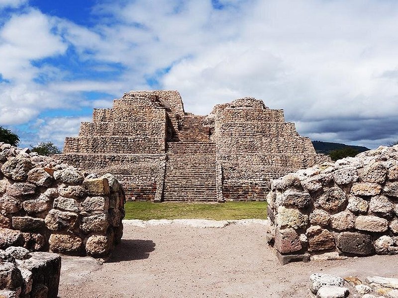 San Miguel de Allende: Fault Lines & Finding Your Ground
