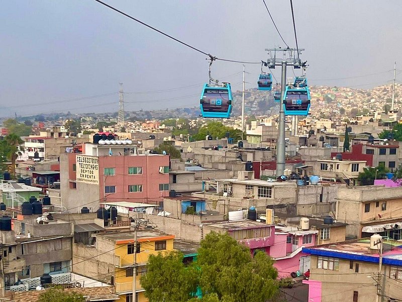 Volcanoes, Nightlife & Unexpected Mexico City
